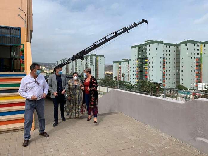 Visita al colegio de Montiano Placeres/TA.